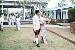 ชุดไทยเจ้าสาว ชุดไทยจักรพรรดิ์ เช่าที่แบมบี้ เวดดิ้ง ห้วยขวาง